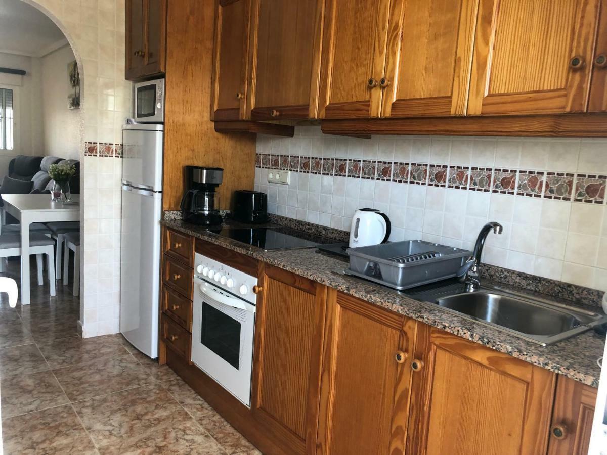 New Apartment In Torrevieja , Punta Prima Orihuela Costa With Pool オリウエラ エクステリア 写真