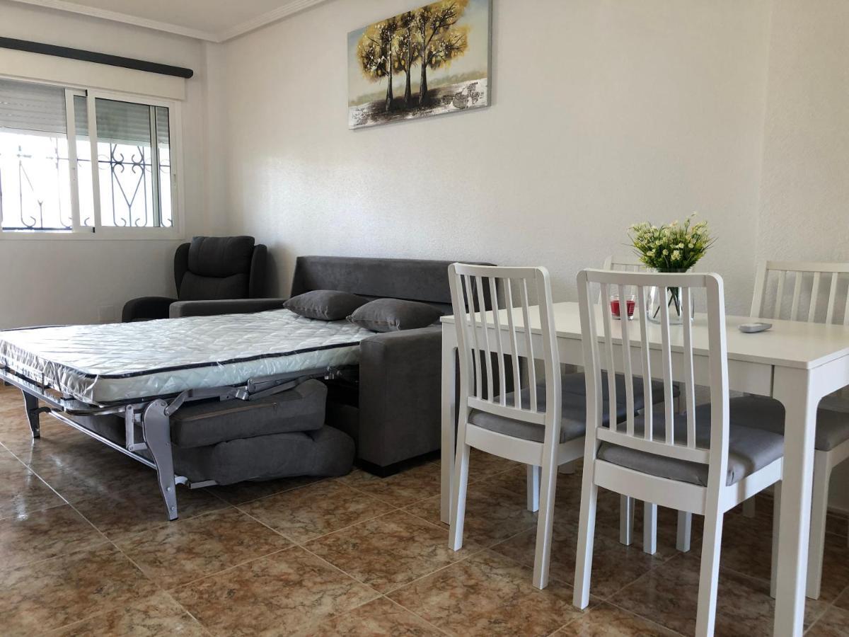 New Apartment In Torrevieja , Punta Prima Orihuela Costa With Pool オリウエラ エクステリア 写真